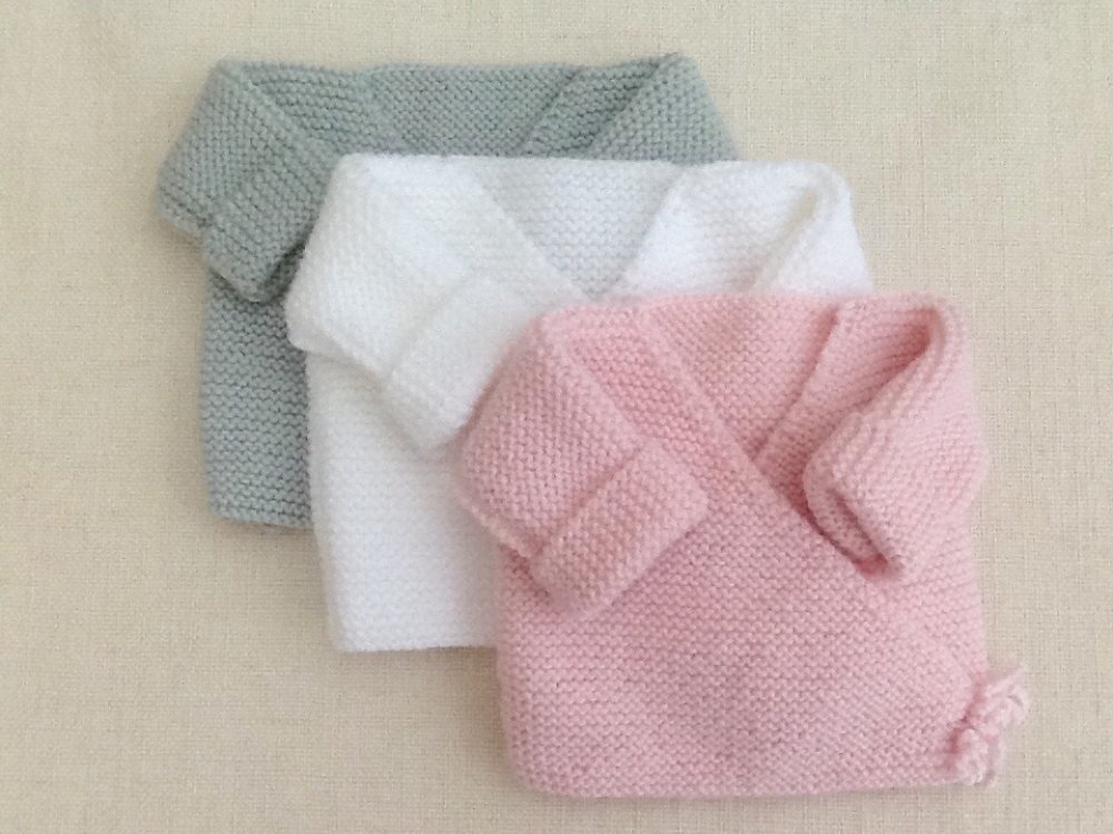 Brassière naissance/1 mois laine bébé, gilet bébé, cache-coeur tricot,  laine, layette, cadeau naissance, blanc ou gris ou rose - Un grand marché