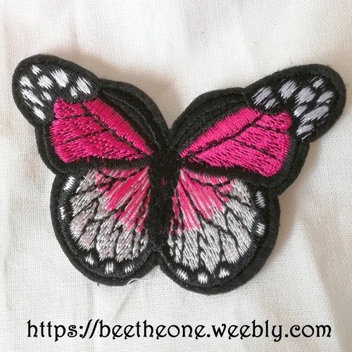 Applique écusson patch thermocollant grand papillon monarque dégradé (à coudre ou à repasser) - fuchsia/rose pâle