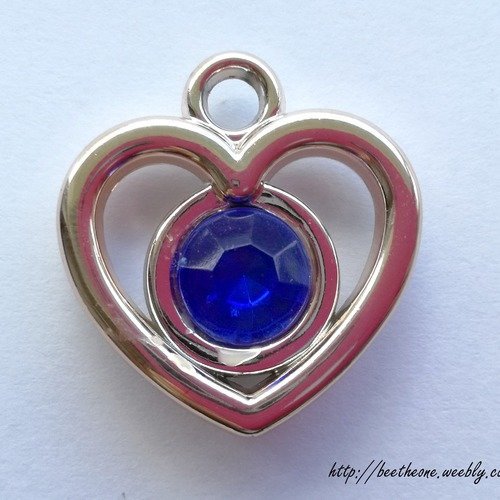 Breloque coeur avec pierre colorée - 20 mm - bleu foncé
