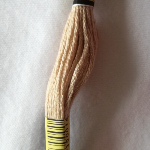 Fil à broder - équivalent n° dmc 842 cordage beige - écheveau de coton mouliné pour broderie - 8 m - 6 brins