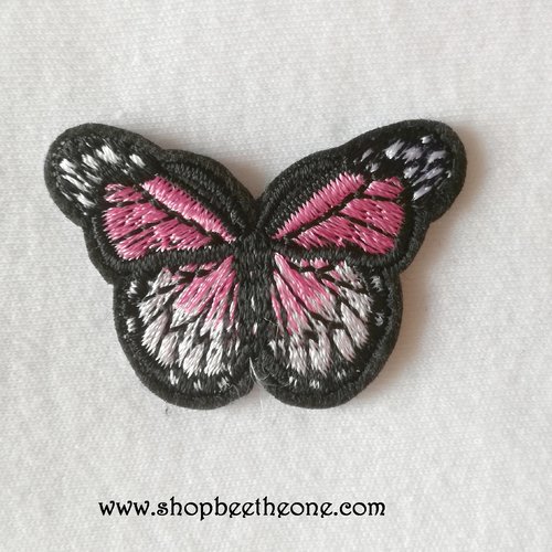 Applique écusson patch thermocollant petit papillon monarque dégradé (à coudre ou à repasser) - rose/rose très très clair