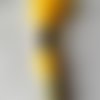 Fil à broder - équivalent n° dmc 444 jaune vif - écheveau de coton mouliné pour broderie - 8 m - 6 brins