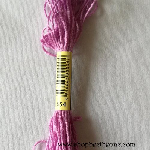 Fil à broder - équivalent n° dmc 554 violet pastel - écheveau de coton mouliné pour broderie - 8 m - 6 brins