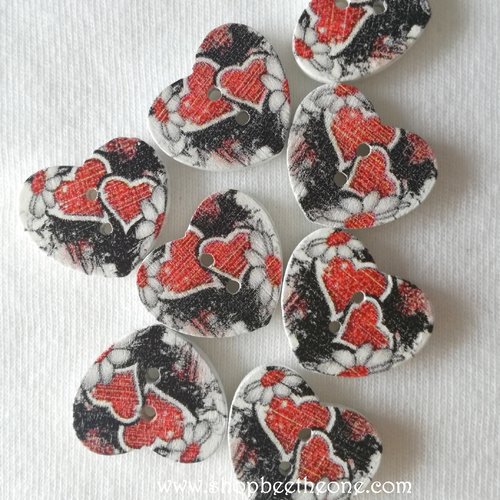 Bouton petit coeur - 17 mm - "coeurs et fleurs rouges sur fond noir" en bois