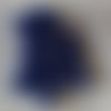 Perle ronde en plastique - 5-6 mm - bleu saphir