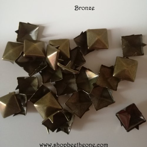 Clou rivet carré pyramide à griffe - 10 mm - bronze