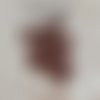 Mini bouton rond en plastique - 9 mm - marron foncé