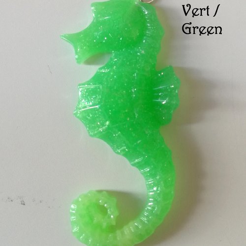 Breloque hippocampe bicolore en résine pailletée - 42 mm - vert