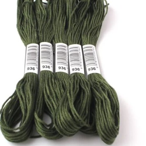 Fil à broder - équivalent n° dmc 936 vert mousse de chêne - écheveau de coton mouliné pour broderie - 8 m - 6 brins