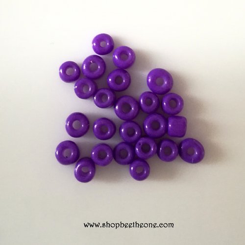 Lot de 1 g de perles de rocaille opaques intercalaire graine en verre couleurs vives - 3 mm - violet foncé