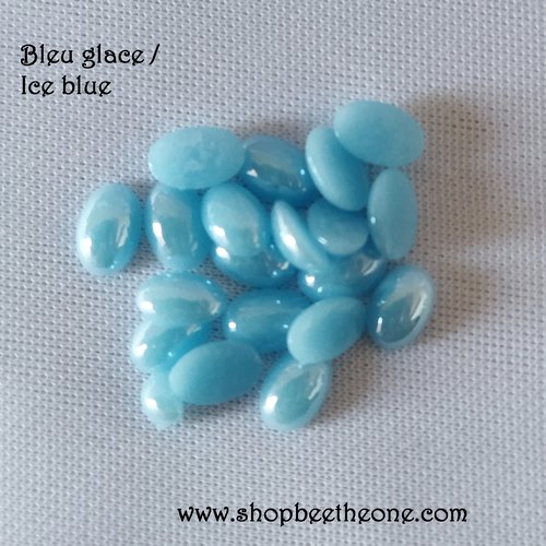 Cabochon strass demi-perle ovale à coller - 6 x 4 mm - bleu glace