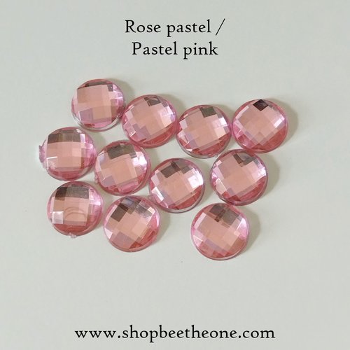 Cabochon rond strass demi-perle à facettes - rose pastel - 10 mm - pour nail art, bijoux, decoration, scrapbooking.
