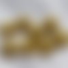Cabochon rond demi-perle effet druzy (géode) - 12 mm - jaune - reflets pailletés ton sur ton