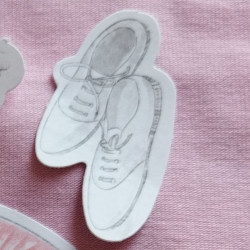 Sticker autocollant "vêtements d'été" sur papier glacé - modèle c - paire de baskets