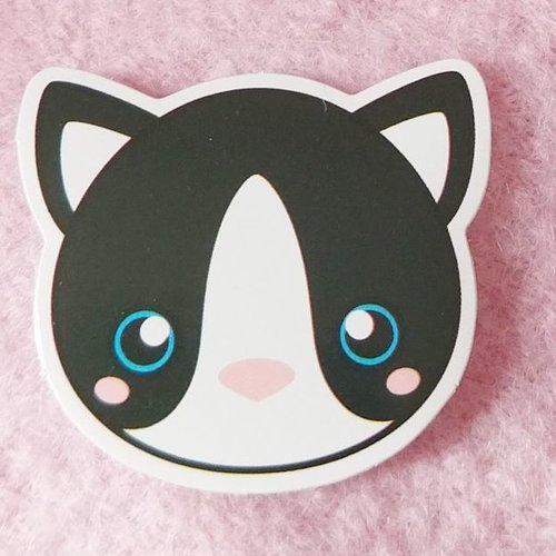 Sticker autocollant "tête de chat kawaii" sur papier glacé - modèle e