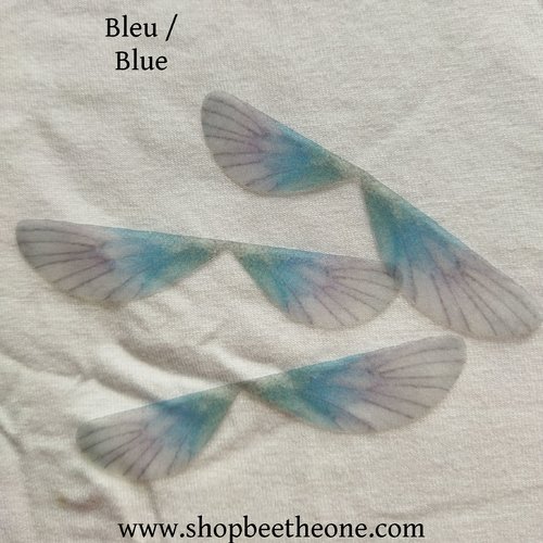 Breloque paire d'ailes en organza petit format - 8 x 2 cm - bleu