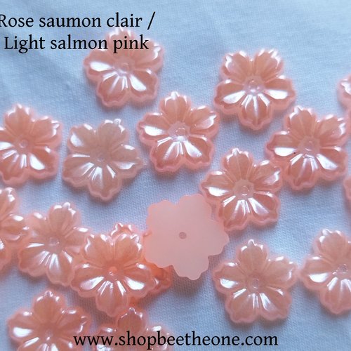 Perle intercalaire rondelle fleur nacrée - 12 mm - rose saumon clair
