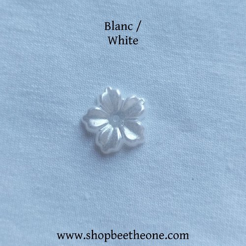 Perle intercalaire rondelle fleur nacrée - 12 mm - blanc