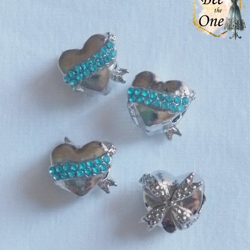 Perle petit coeur strass et noeud - en métal - 10 mm - trou 5 mm - strass bleus