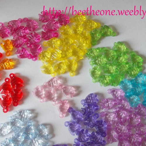 Lot de 5 breloques poisson tropical translucide - 17 mm - trou 3 mm - mix dernieres pieces