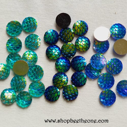 Lot de 10 cabochons strass demi-perle rond ecaille de sirène/dragon - 10 mm - mix