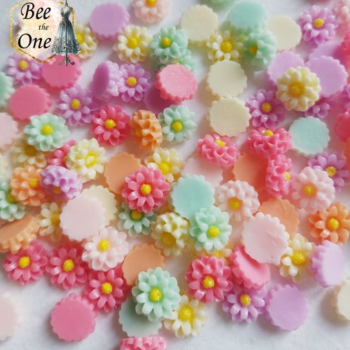 Lot de 5 cabochons plat "petite fleur colorée" pour embellissement ou miniature - 12 mm - mix