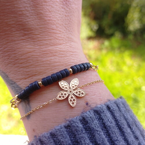 Bracelet deux rangs fleurs, perles noires en acier inoxydable • bijoux femmes • tendance • idée cadeau • bijou bracelet