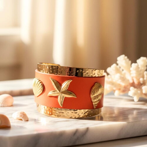 Manchette dorée large étoile de mer et coquillages – bijou d'été en acier inoxydable – bracelet manchette femme bohème chic