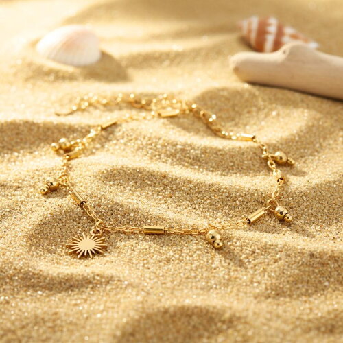 Chaîne de cheville dorée femme – acier inoxydable, pendentifs soleil, bijou été tendance, résistant à l’eau