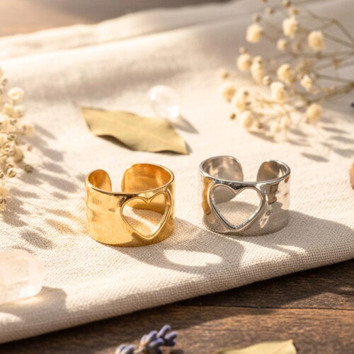 Bague ajustable cœur ajouré en acier inoxydable – bijou minimaliste doré ou argenté chic