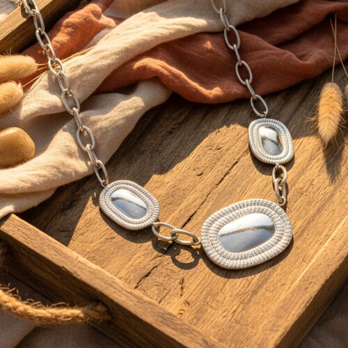 Collier large en acier inoxydable doré ou argenté, pendentifs ovales texturés, style vintage chic