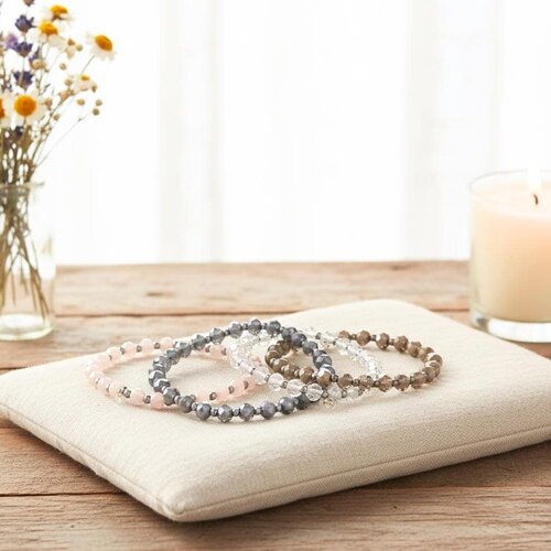 Bracelet en perles en verre facettées