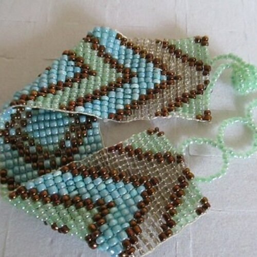 Joli bracelet manchette de style ethnique en perles miyuki de différentes coloris