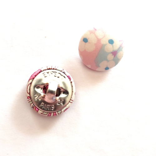Bouton tissu liberty exclusif mitsi bermuda vendu à l'unité