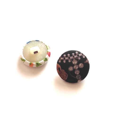 Bouton liberty forever herloom noir vendu à l'unité