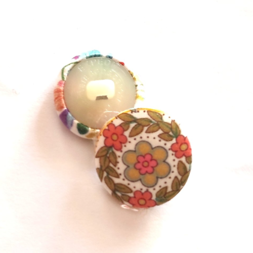Bouton liberty jessie jewel olivette vendu à l'unité