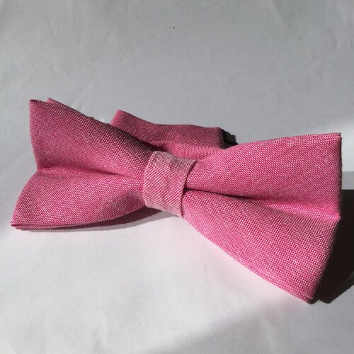 Noeud papillon rose, tissu en coton rose, double épaisseur, tour de cou réglable