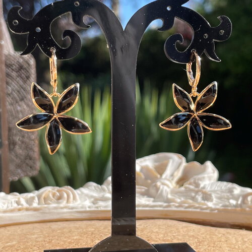 Boucles d’oreilles à fleurs, boucles d'oreilles fleurs noires, mini créoles dorées