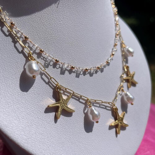 Collier avec étoiles de mer, collier à breloques, collier chaîne dorée.