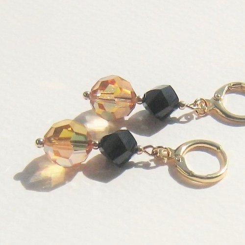 Boucles d'oreilles "tenue de soirée" cristal swarovski doré sunshine verre noir grandes facettes perles attaches plaqué or 18k