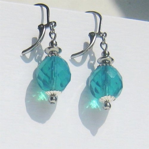 Boucles d'oreilles turquoise "bonheur du jour" verre de bohême translucide perles attaches acier inox