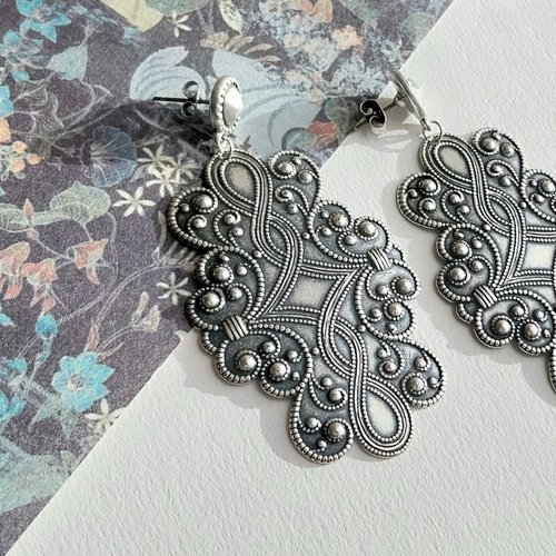 Boucles "historia" plaqué argent 925 grandes pampilles finition antique attaches clous décoratives