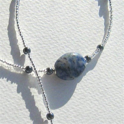 "sibylle" collier bleu gemmes sodalite hématite argent