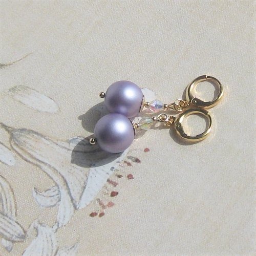 Boucles d'oreilles "mauve romance" verre tchèque nacré mauve lavande cristal plaqué or 18k