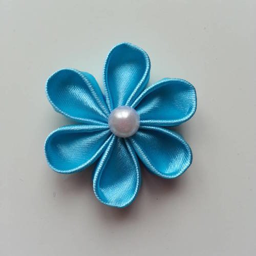4 cm fleur de satin bleu turquoise 