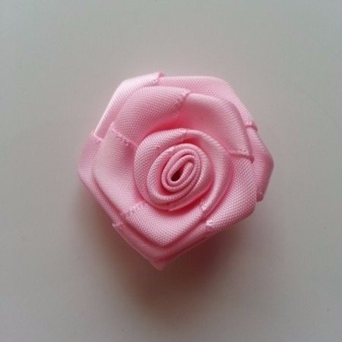 Fleur bouton de rose rose 40mm
