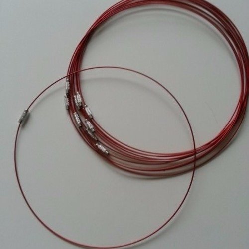 Collier en fil cablé rouge 46cm 