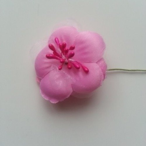 Fleur artificielle sur tige 50mm rose fuchsia