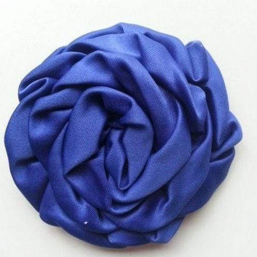 Fleur satin chiffonnée  bleu 80mm