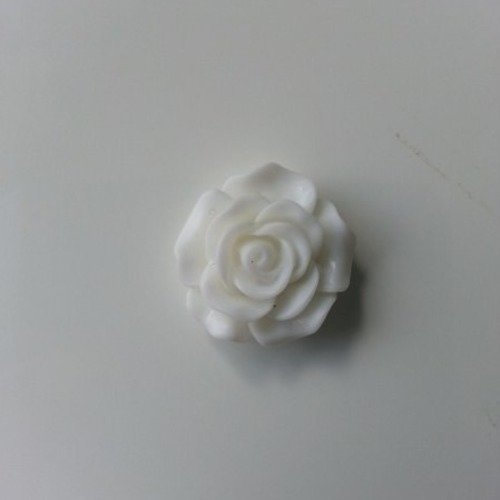 Fleur en résine 20mm blanc